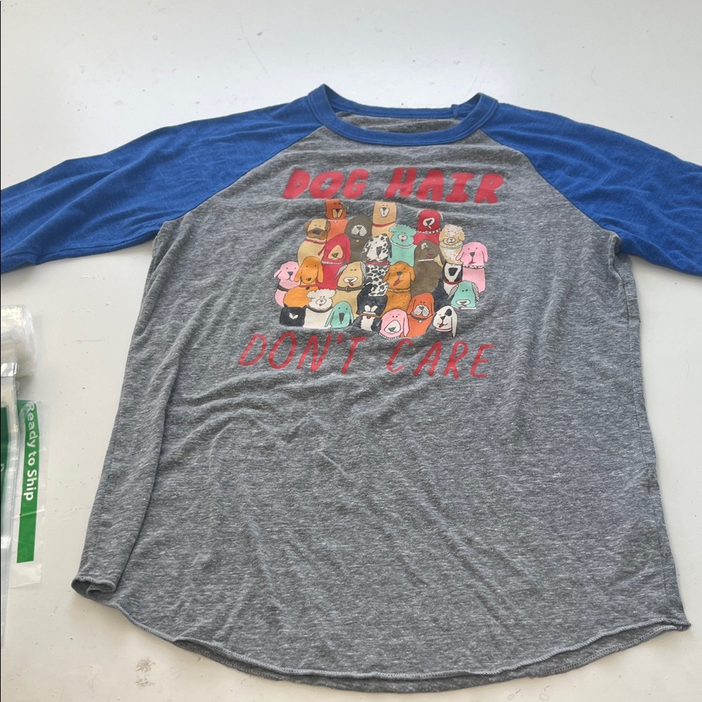 Bobs by Sketchers Medium 3/4 Sleeve Dog Hair Don’t Care Graphic Gray T Shirt